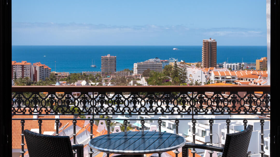 Paradise Park Fun Lifestyle Hotel